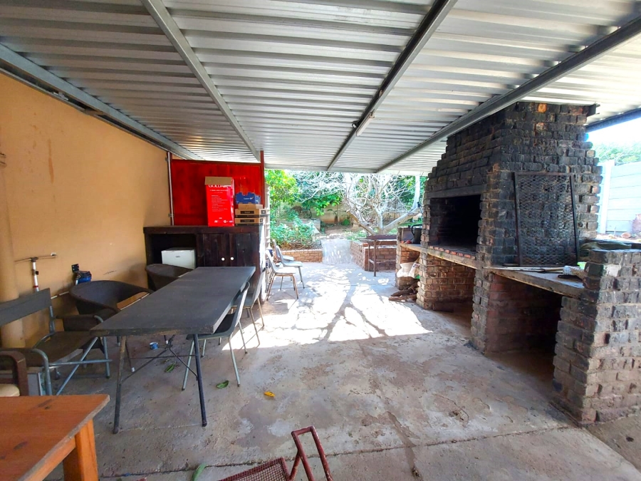 3 Bedroom Property for Sale in Van Riebeeck Hoogte Eastern Cape